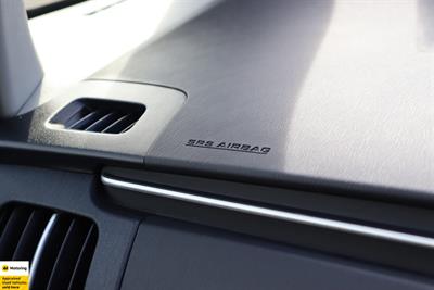 2014 Toyota Prius - Thumbnail