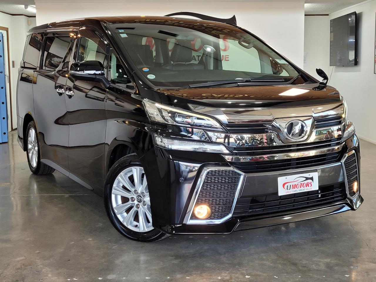 2015 Toyota Vellfire