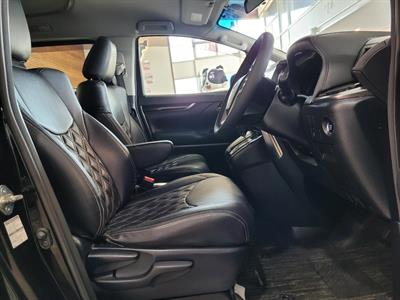 2015 Toyota Vellfire - Thumbnail