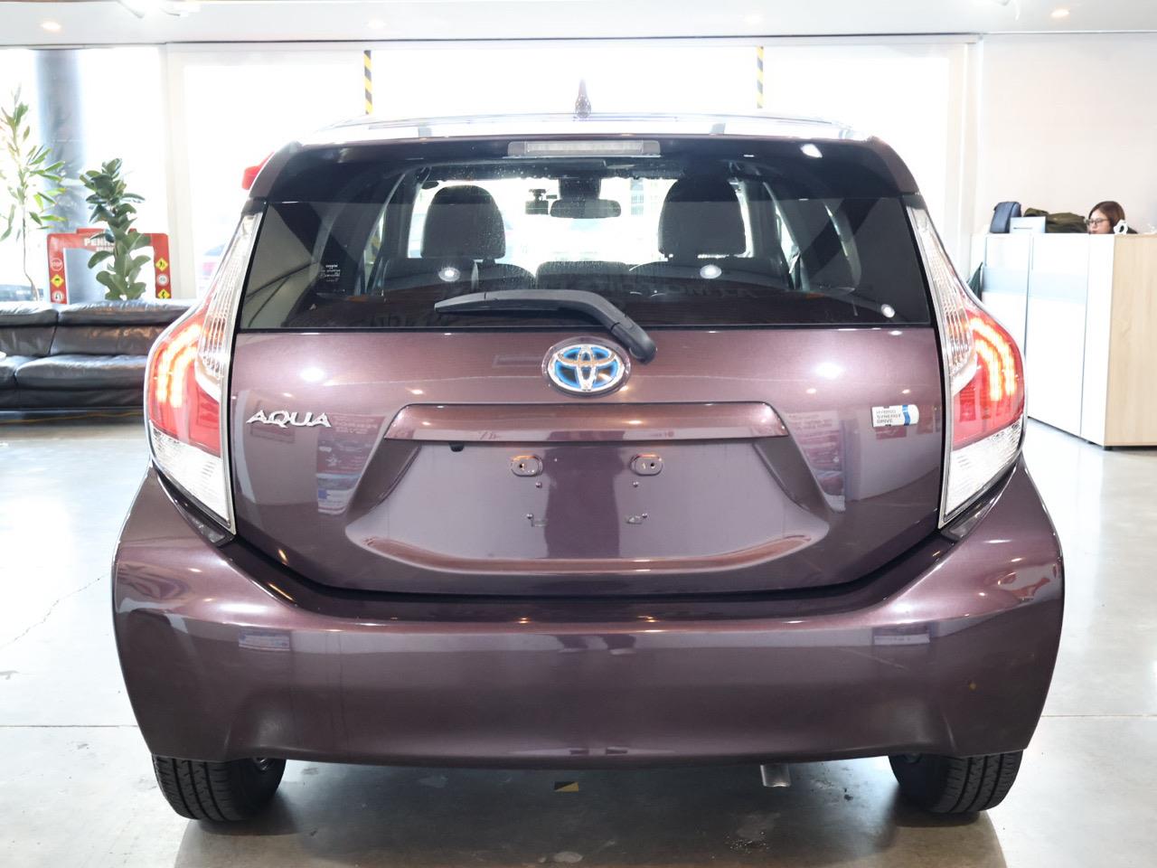 2016 Toyota Aqua