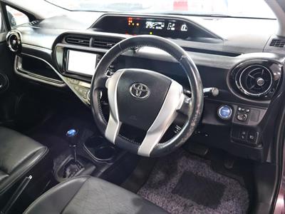 2016 Toyota Aqua - Thumbnail