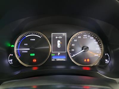 2017 Lexus IS 300h - Thumbnail