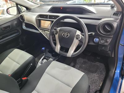 2014 Toyota Aqua - Thumbnail