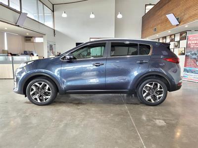 2021 Kia Sportage - Thumbnail