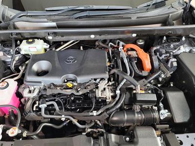 2021 Toyota RAV4 - Thumbnail