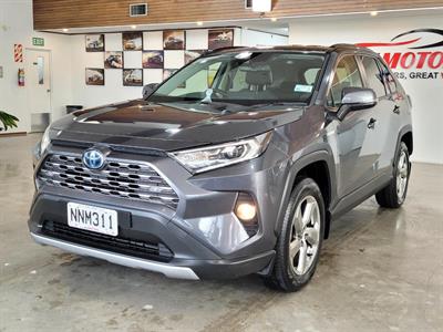 2021 Toyota RAV4 - Thumbnail