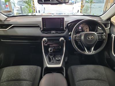 2021 Toyota RAV4 - Thumbnail