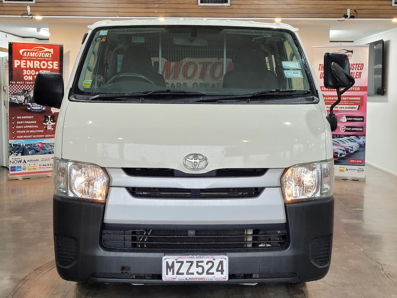 2014 Toyota Hiace