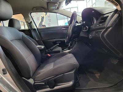 2012 Suzuki Kizashi - Thumbnail