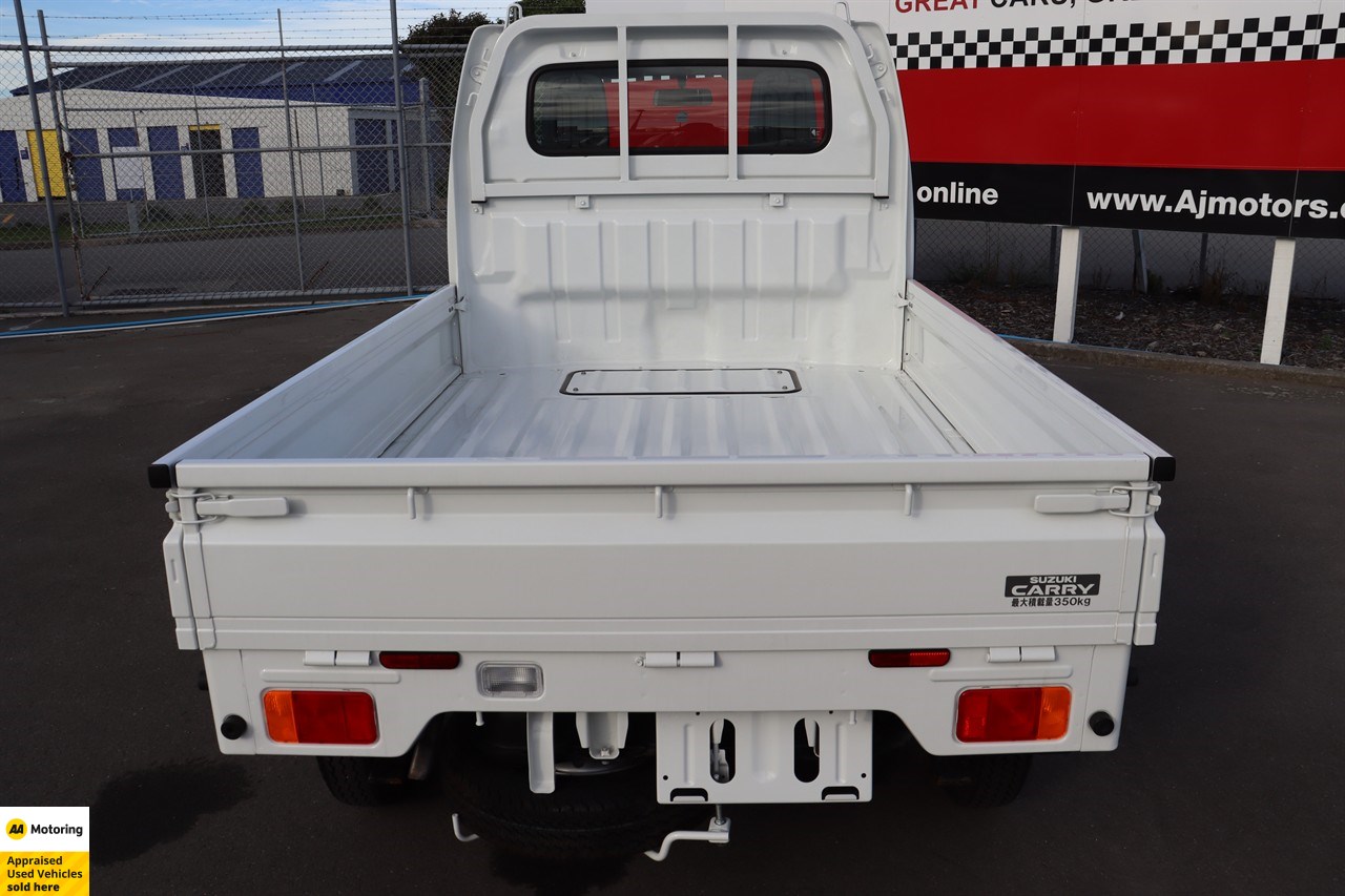 2023 Suzuki Carry