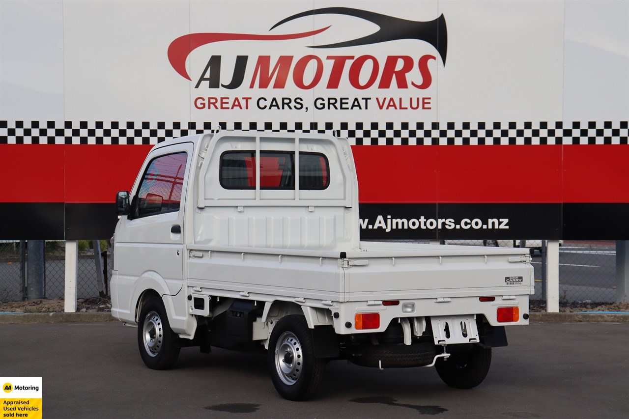 2023 Suzuki Carry