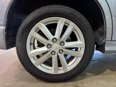 2012 Mitsubishi RVR - Thumbnail