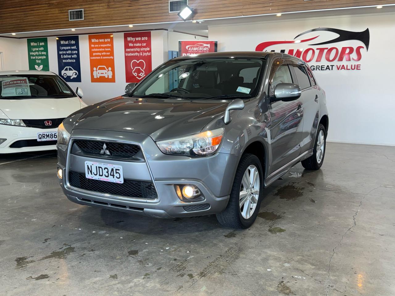 2012 Mitsubishi RVR
