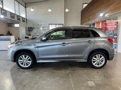 2012 Mitsubishi RVR - Thumbnail