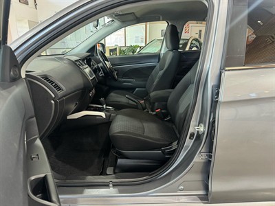 2012 Mitsubishi RVR - Thumbnail