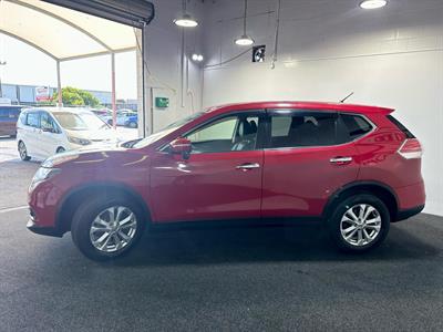 2015 Nissan X-Trail - Thumbnail