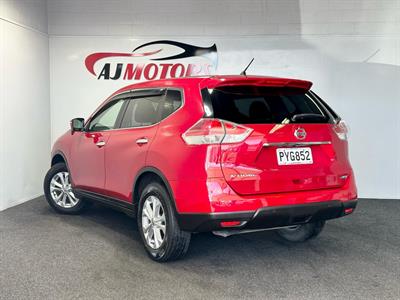 2015 Nissan X-Trail - Thumbnail