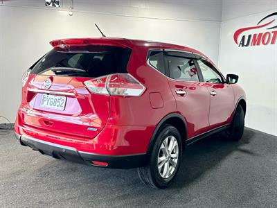 2015 Nissan X-Trail - Thumbnail