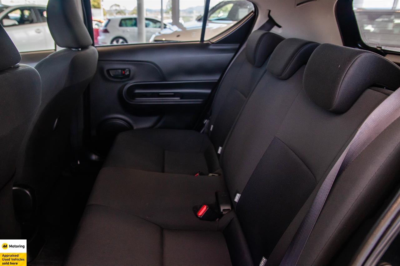 2016 Toyota Aqua