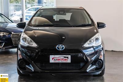 2016 Toyota Aqua - Thumbnail