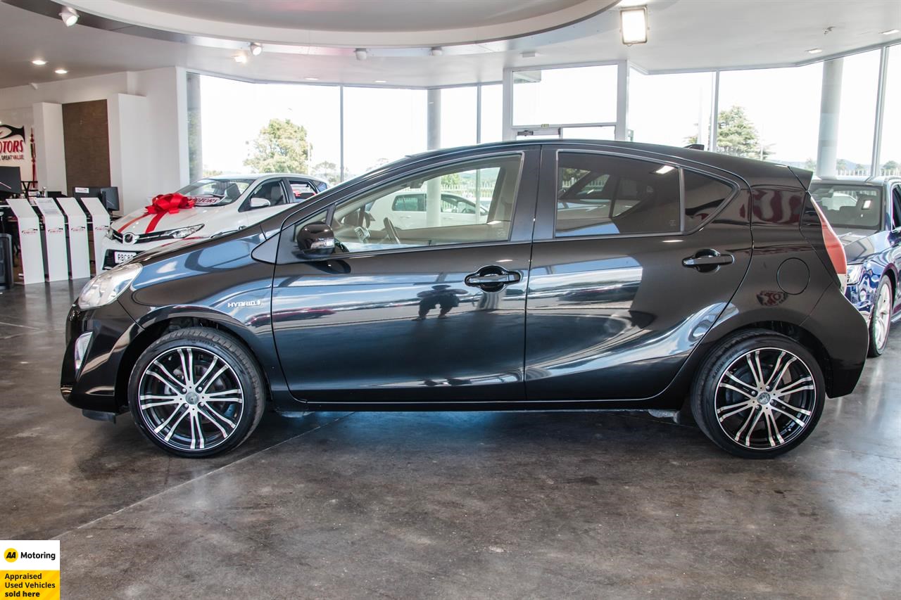 2016 Toyota Aqua