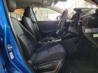 2015 Mazda Demio - Thumbnail