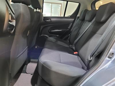 2015 Suzuki Swift - Thumbnail