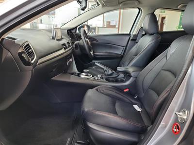 2013 Mazda Axela - Thumbnail