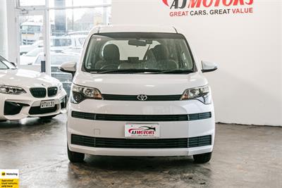 2012 Toyota Spade - Thumbnail