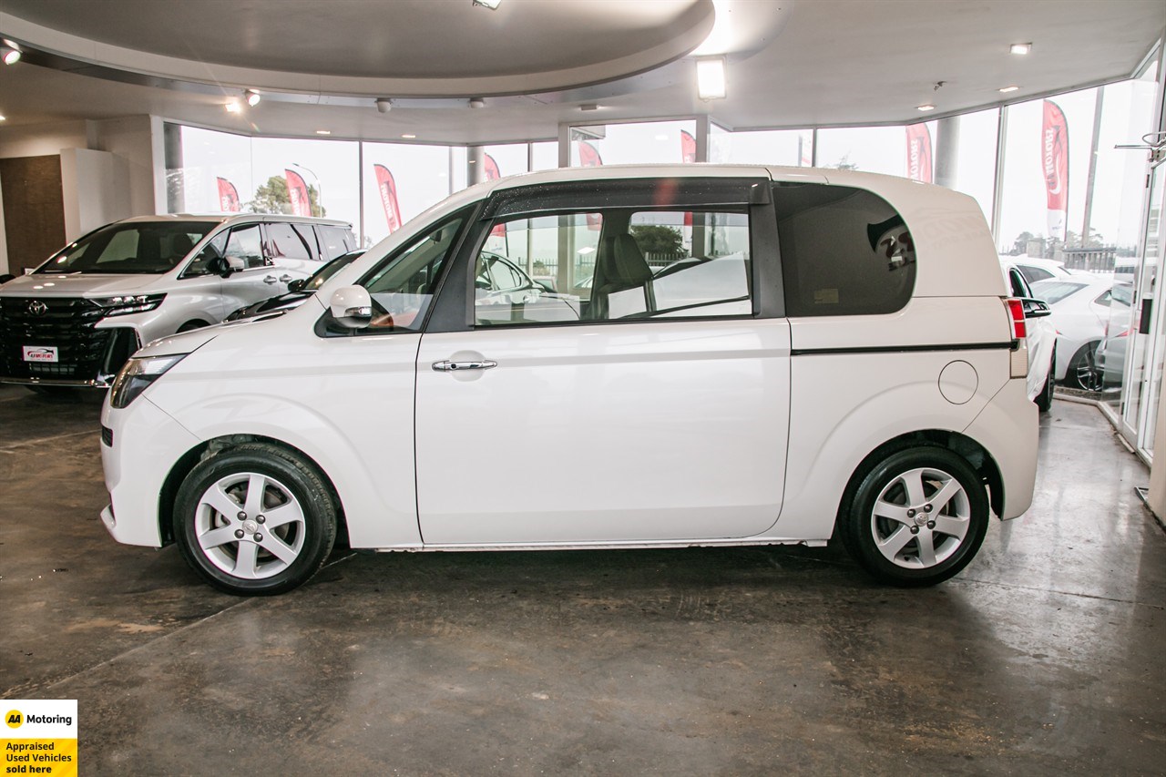 2012 Toyota Spade