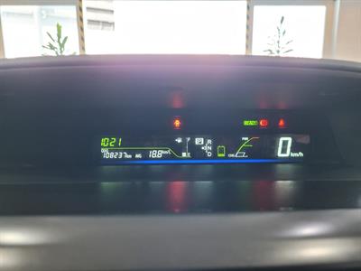 2012 Toyota Prius - Thumbnail