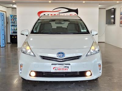 2012 Toyota Prius - Thumbnail