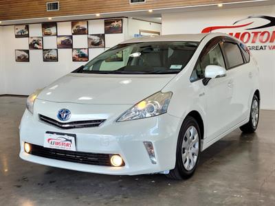 2012 Toyota Prius - Thumbnail