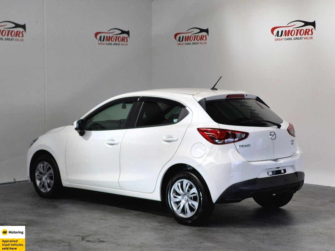 2019 Mazda Demio