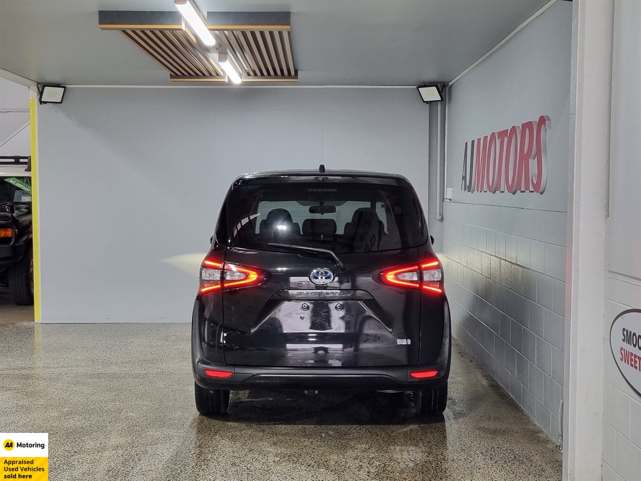 2017 Toyota Sienta