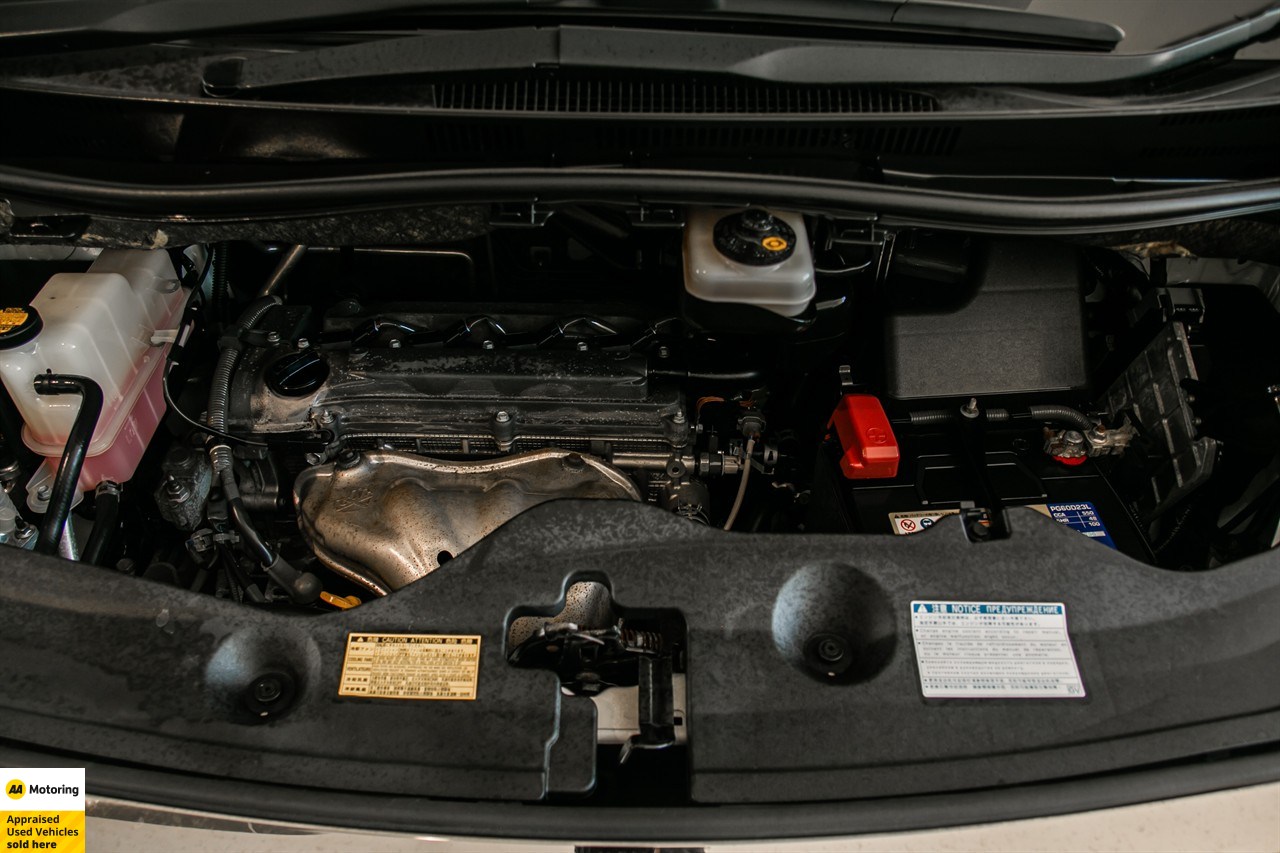 2013 Toyota Vellfire