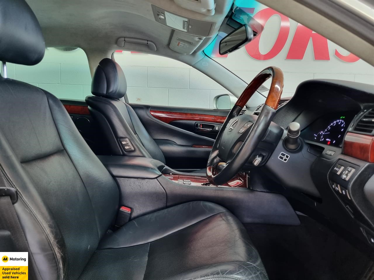 2007 Lexus LS 460