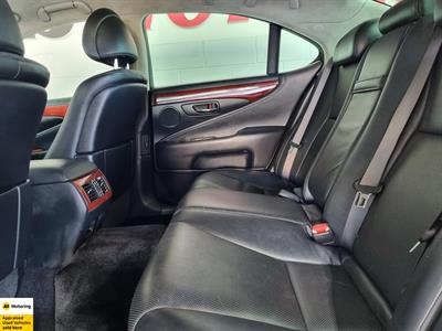 2007 Lexus LS 460 - Thumbnail