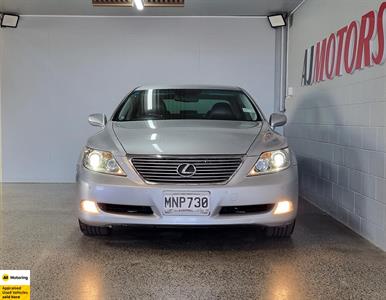 2007 Lexus LS 460 - Thumbnail