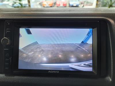 2015 Toyota Hiace - Thumbnail