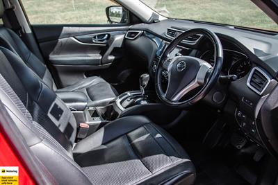 2014 Nissan X-Trail - Thumbnail