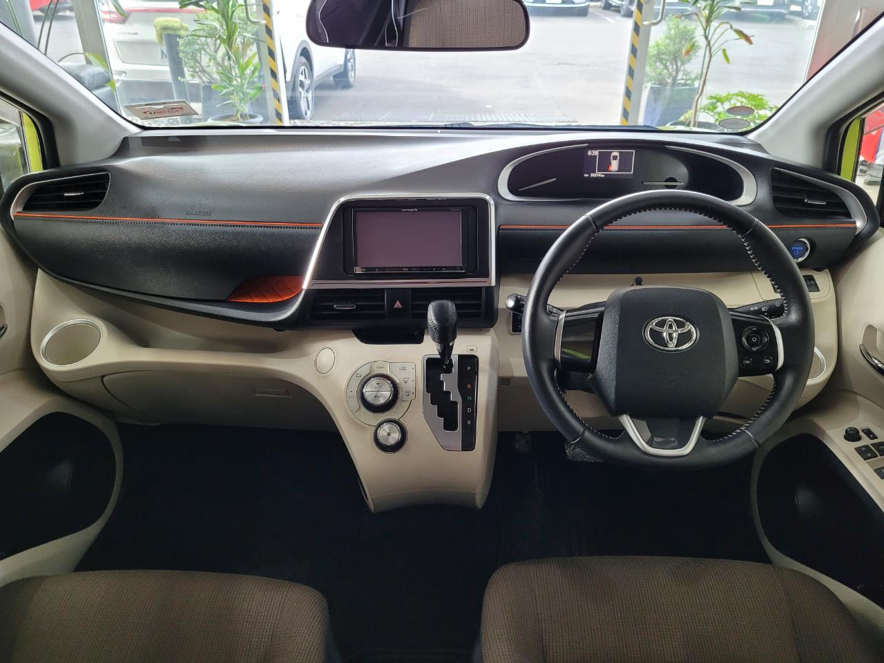 2015 Toyota Sienta