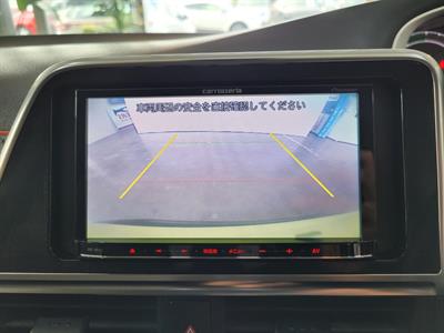 2015 Toyota Sienta - Thumbnail