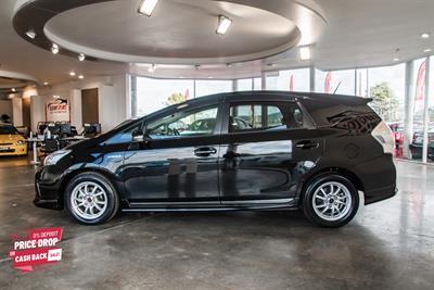 2012 Toyota Prius - Thumbnail