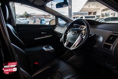 2012 Toyota Prius - Thumbnail