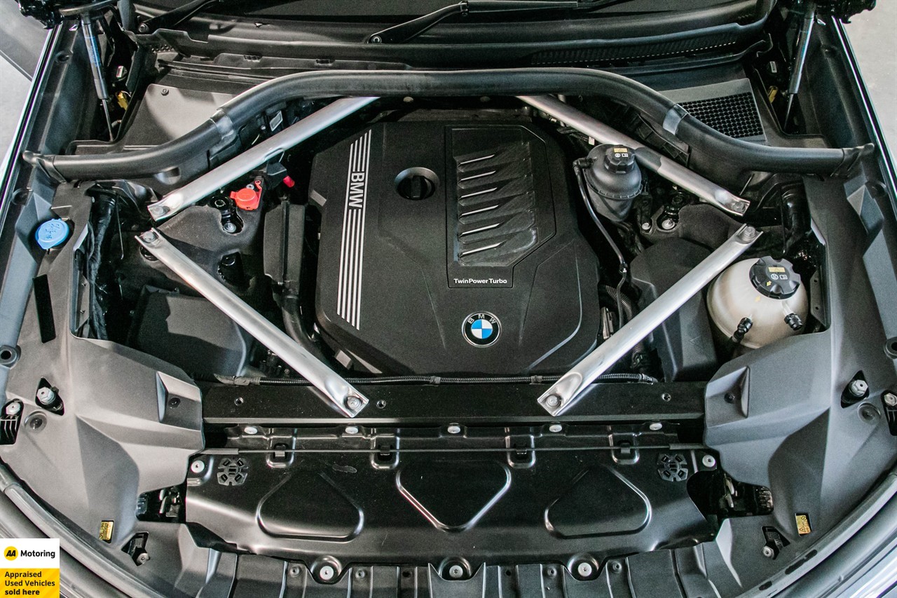 2021 BMW X7