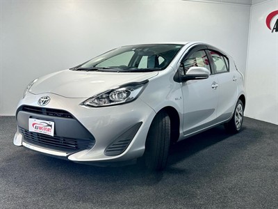 2020 Toyota Aqua - Thumbnail