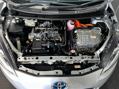 2020 Toyota Aqua - Thumbnail