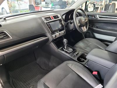 2015 Subaru Legacy - Thumbnail