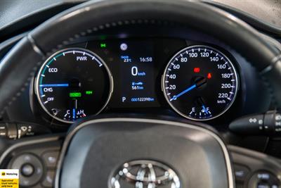 2021 Toyota RAV4 - Thumbnail